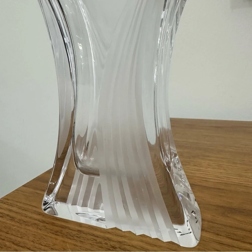 Mikasa Art Deco Style 90’s Clear Frosted Satin Crystal Flared Vase Heavy Glass